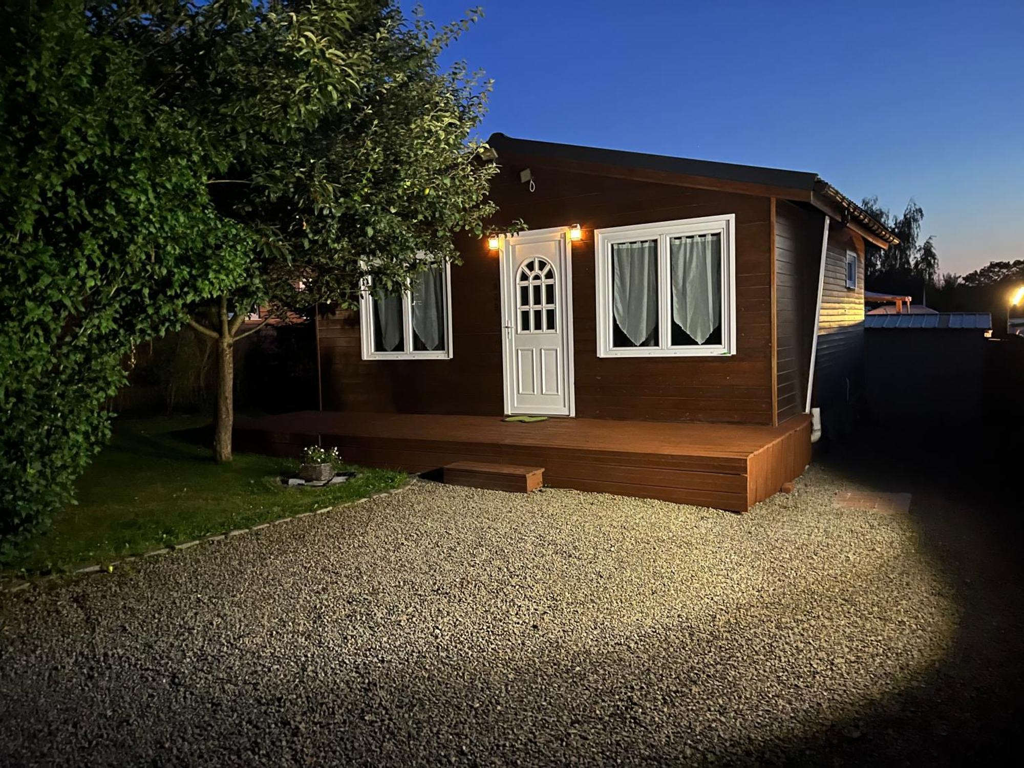 Chalet Charmant Monika Avec Piscine Yvoir Exterior foto